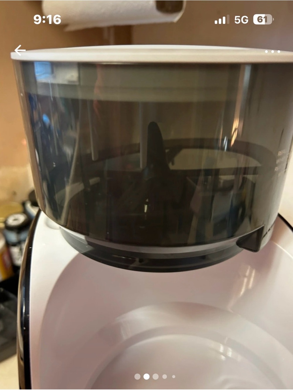 Baby Brezza Formula Pro - White and Gray Automatic Formula Maker - Picture 7 of 8